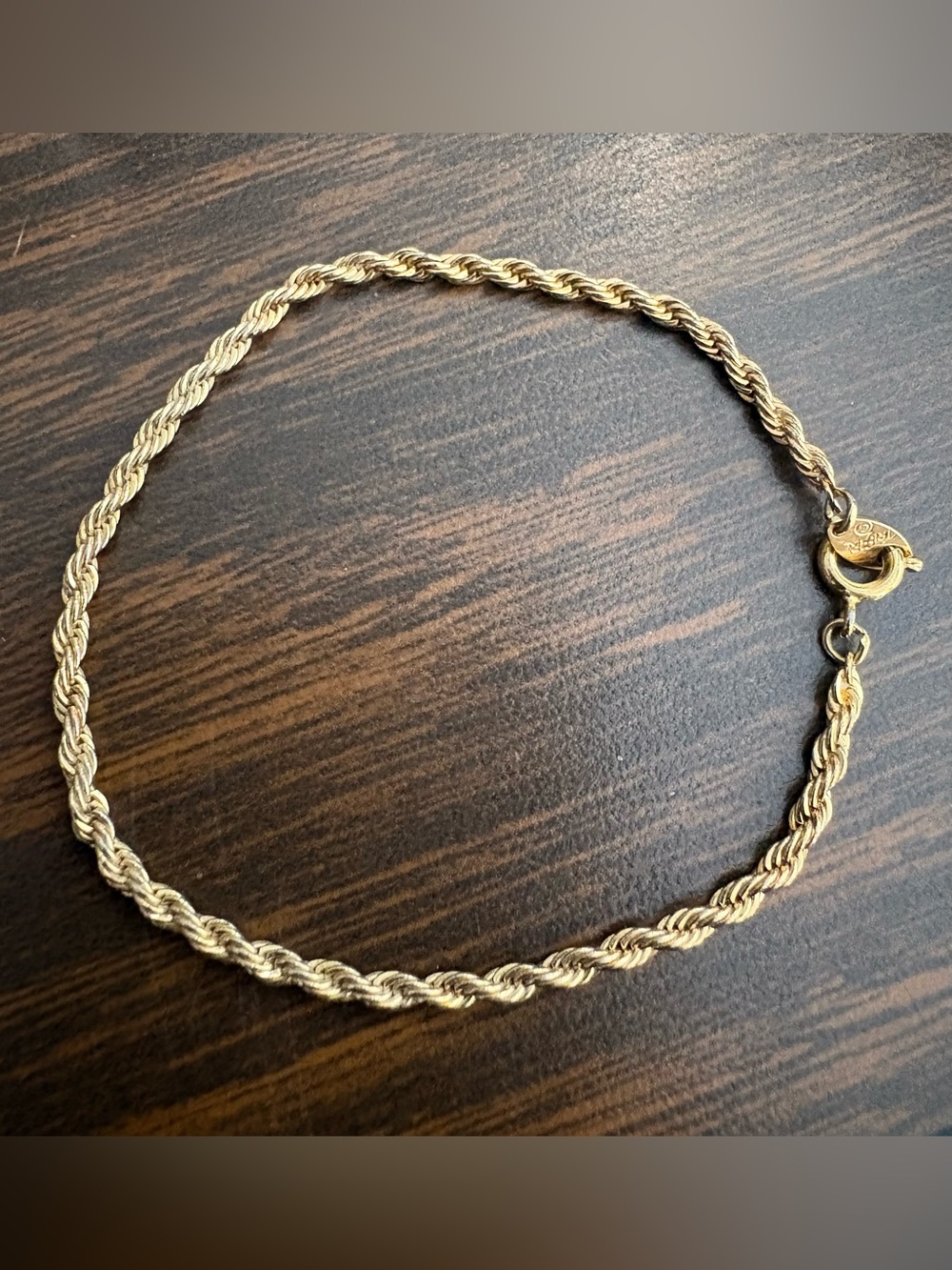 Vintage Trifari Gold Tone Rope Chain Bracelet Size 6” Signed Classic Elegant